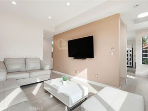 10658 Fullbright, Chatsworth CA 91311