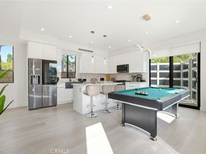 10658 Fullbright, Chatsworth CA 91311