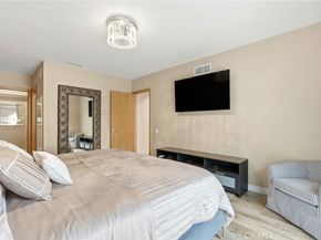 10658 Fullbright, Chatsworth CA 91311