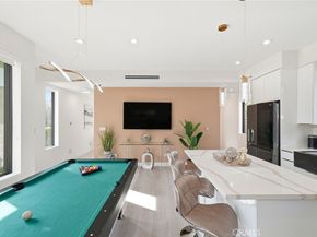 10658 Fullbright, Chatsworth CA 91311