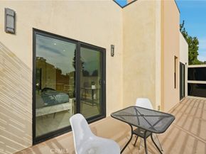 10658 Fullbright, Chatsworth CA 91311