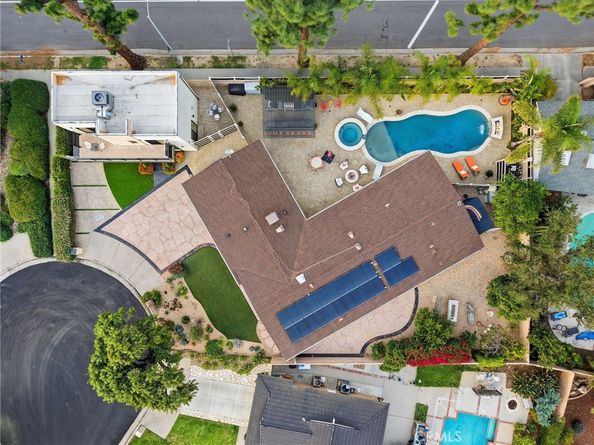 10658 Fullbright, Chatsworth CA 91311