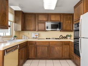 11260 Overland Avenue 24D, Culver City CA 90230