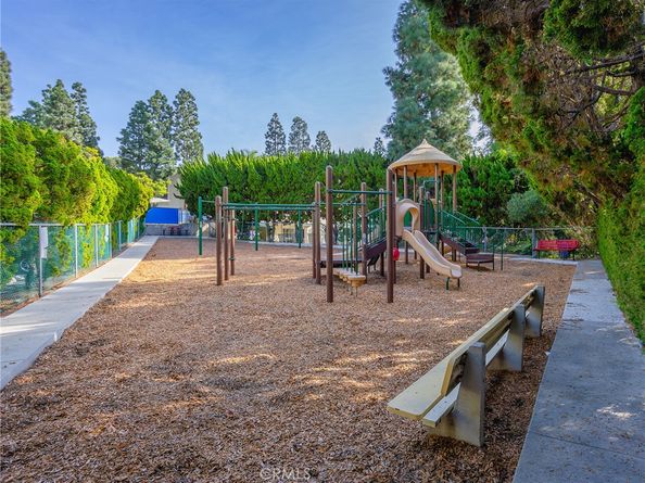 11260 Overland Avenue 24D, Culver City CA 90230