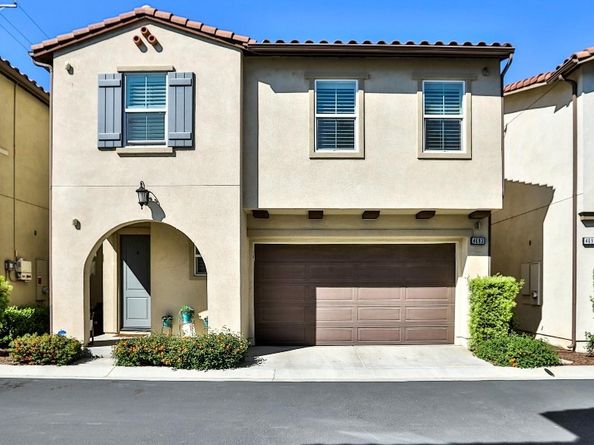 4693 Holly, Long Beach CA 90805