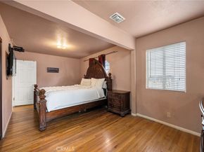 11213 Haskell Avenue, Granada Hills CA 91344