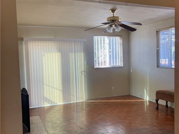 5157 Arlington Avenue, Los Angeles CA 90043