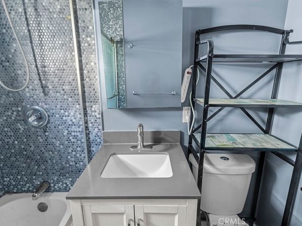 8241 Alix, Los Angeles CA 90001