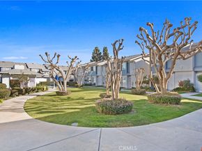 810 W Compton Blvd 7, Compton CA 90220