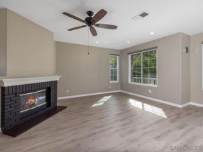 6013 Oakgate Row, La Jolla CA 92037