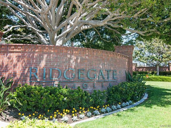 6013 Oakgate Row, La Jolla CA 92037