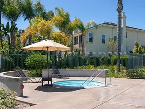6013 Oakgate Row, La Jolla CA 92037
