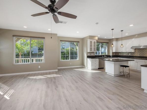 6013 Oakgate Row, La Jolla CA 92037