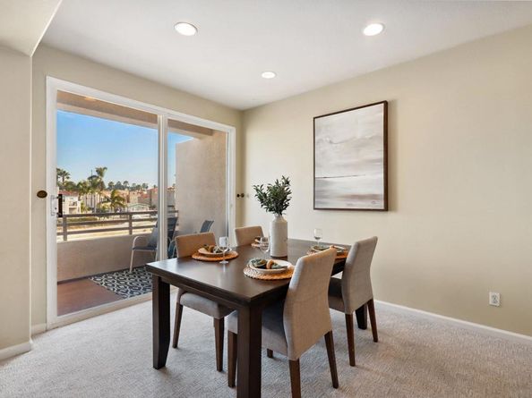 266 Neptune Way, Oceanside CA 92054