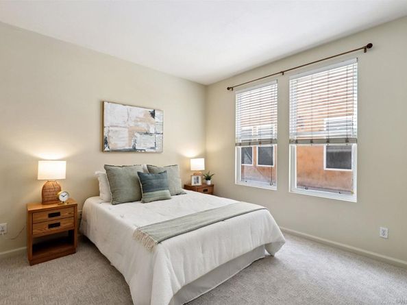 266 Neptune Way, Oceanside CA 92054