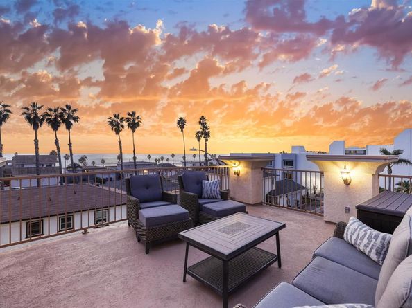 266 Neptune Way, Oceanside CA 92054