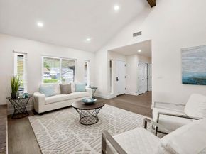 11183 Linares, San Diego CA 92129