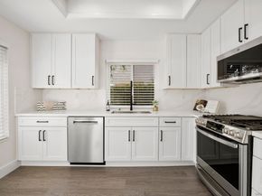 11183 Linares, San Diego CA 92129