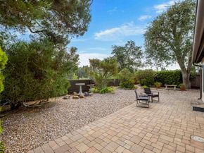 11183 Linares, San Diego CA 92129