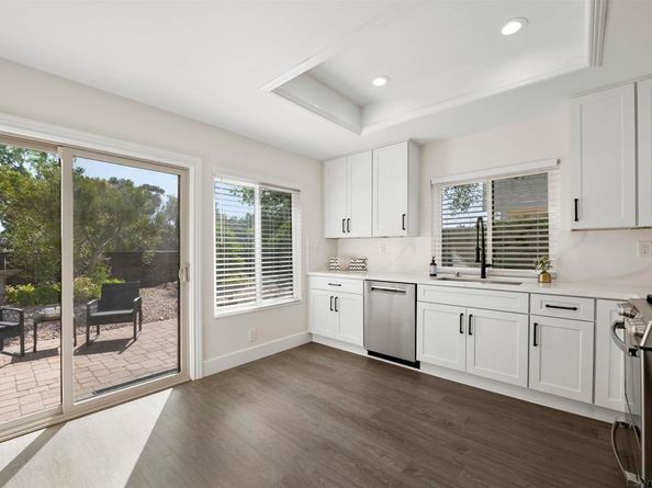 11183 Linares, San Diego CA 92129