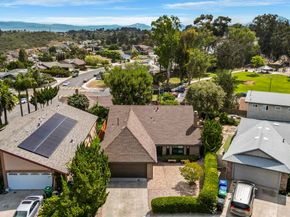 11183 Linares, San Diego CA 92129
