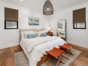 1041 Van Nuys St, San Diego CA 92109