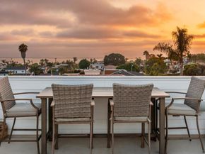 1041 Van Nuys St, San Diego CA 92109