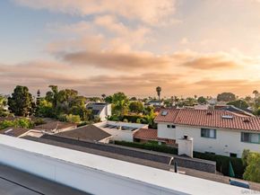 1041 Van Nuys St, San Diego CA 92109