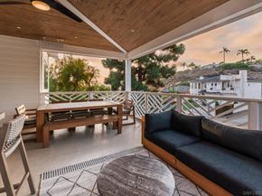 1041 Van Nuys St, San Diego CA 92109