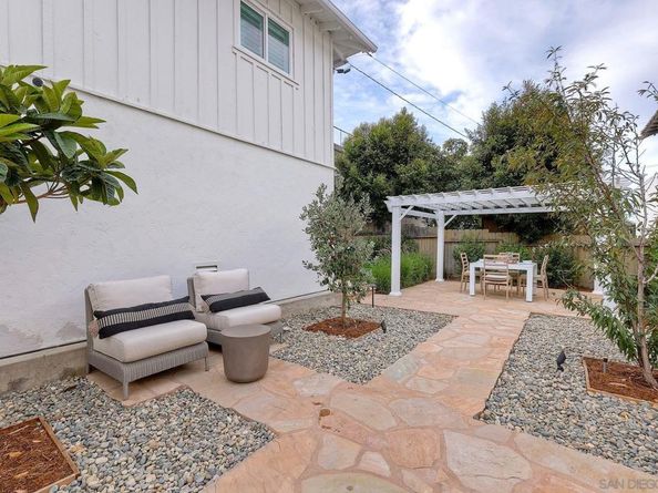 3380 Trumbull St, San Diego CA 92106