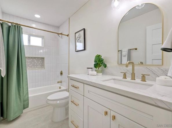 3380 Trumbull St, San Diego CA 92106
