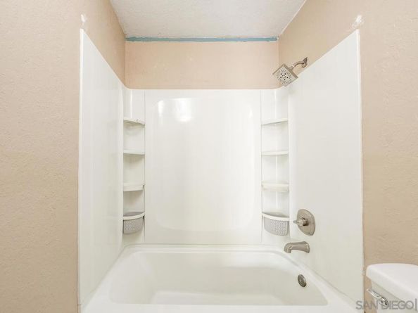 10333 Caminito Aralia 70, San Diego CA 92131