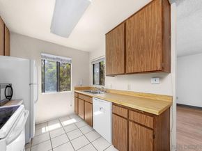 10333 Caminito Aralia 70, San Diego CA 92131
