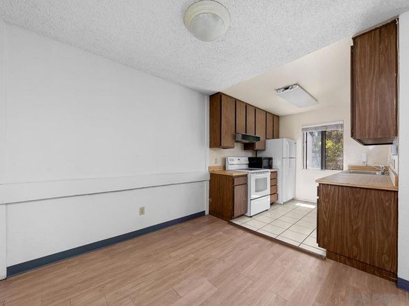 10333 Caminito Aralia 70, San Diego CA 92131