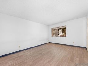 10333 Caminito Aralia 70, San Diego CA 92131