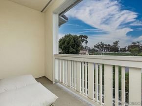 1120 Sea Glass Way, Oceanside CA 92054