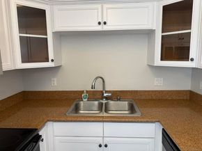 6666 Beadnell Way 15, San Diego CA 92117