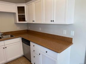 6666 Beadnell Way 15, San Diego CA 92117