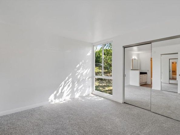 4860 Rolando Ct 29, San Diego CA 92115