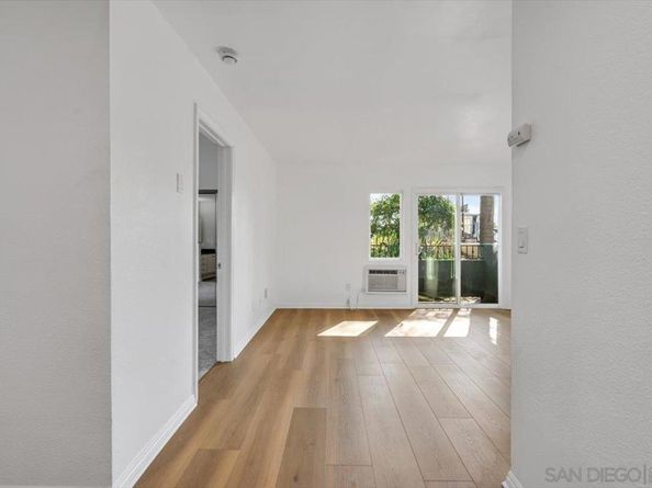 4860 Rolando Ct 29, San Diego CA 92115