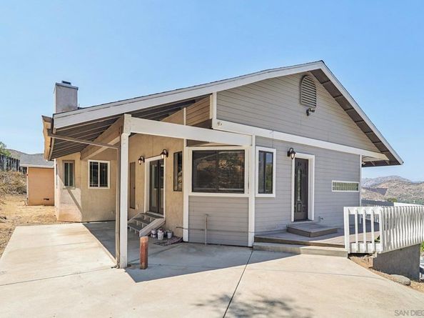 11810 Hi Ridge Rd, Lakeside CA 92040