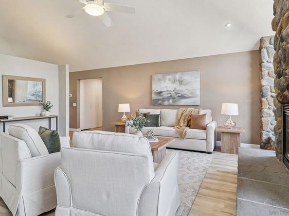 11810 Hi Ridge Rd, Lakeside CA 92040