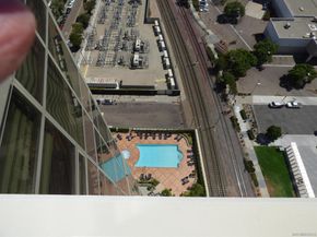 700 W E st 2201, San Diego CA 92101