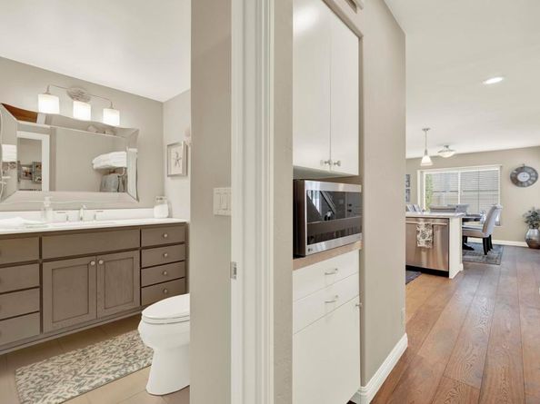 3736 Promontory St, San Diego CA 92109