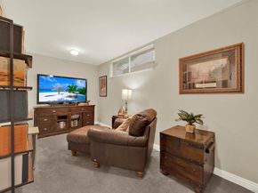 3736 Promontory St, San Diego CA 92109
