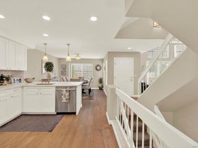 3736 Promontory St, San Diego CA 92109
