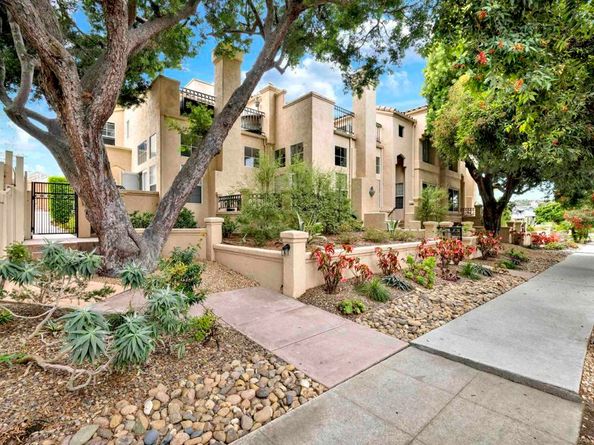 3736 Promontory St, San Diego CA 92109
