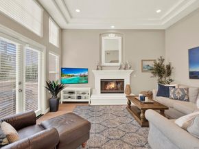 3736 Promontory St, San Diego CA 92109