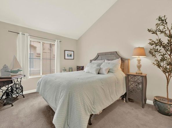 3736 Promontory St, San Diego CA 92109