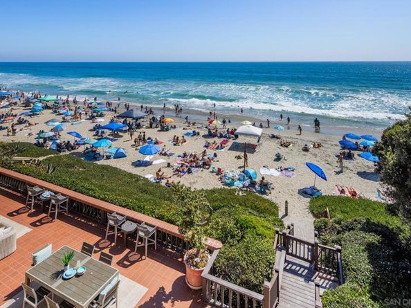 2977 Ocean Street, Carlsbad CA 92008